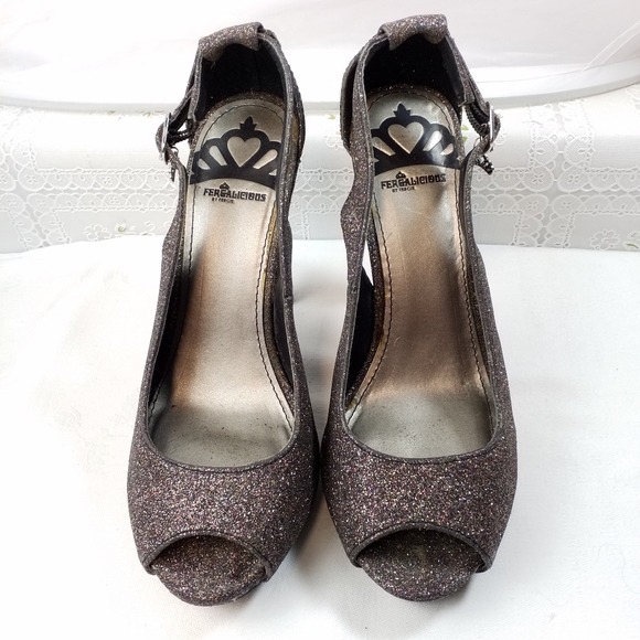 Fergalicious by Fergie black and silver glitter open toe heels 6 M - Picture 2 of 8